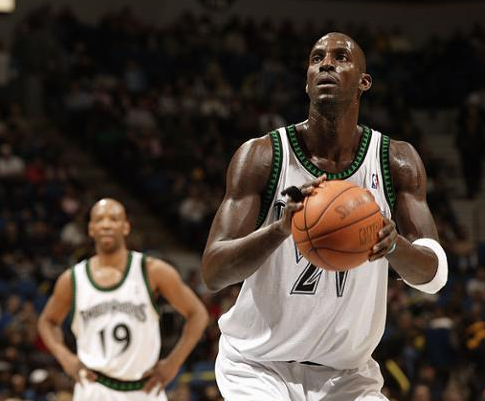 是上海海港 是上海海港