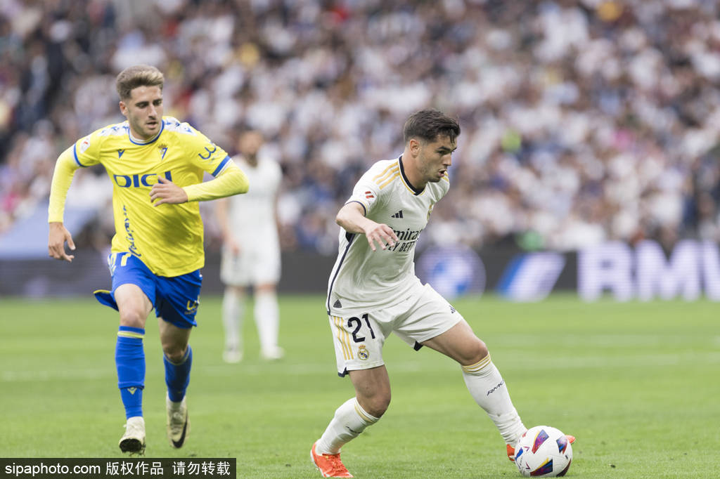 仅仅依赖于 仅仅依赖于