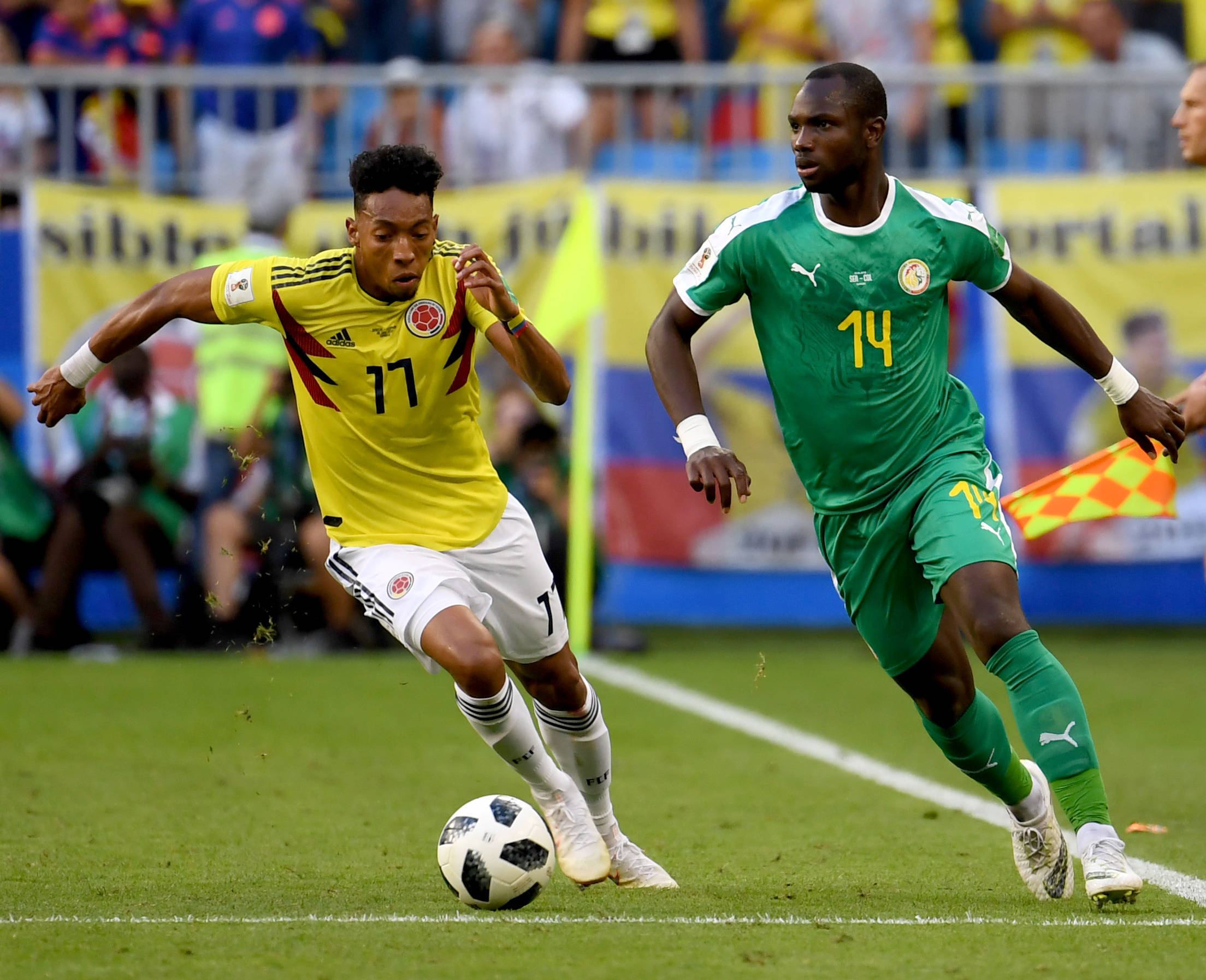 在此背景下 在此背景下