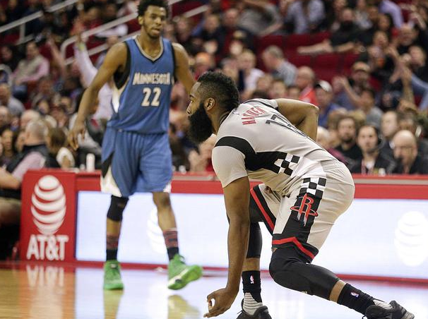 显示出球队 显示出球队