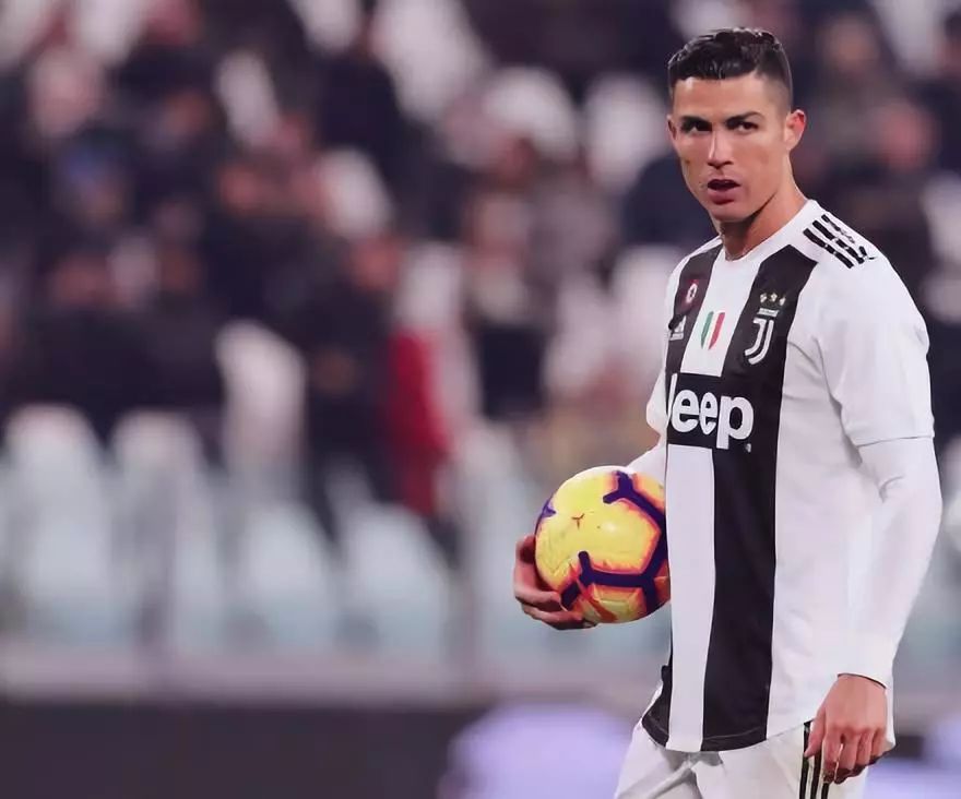 牙女足多年 牙女足多年