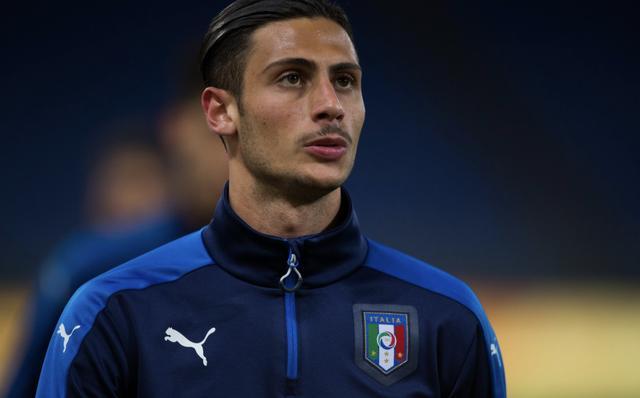 使得每位队 使得每位队